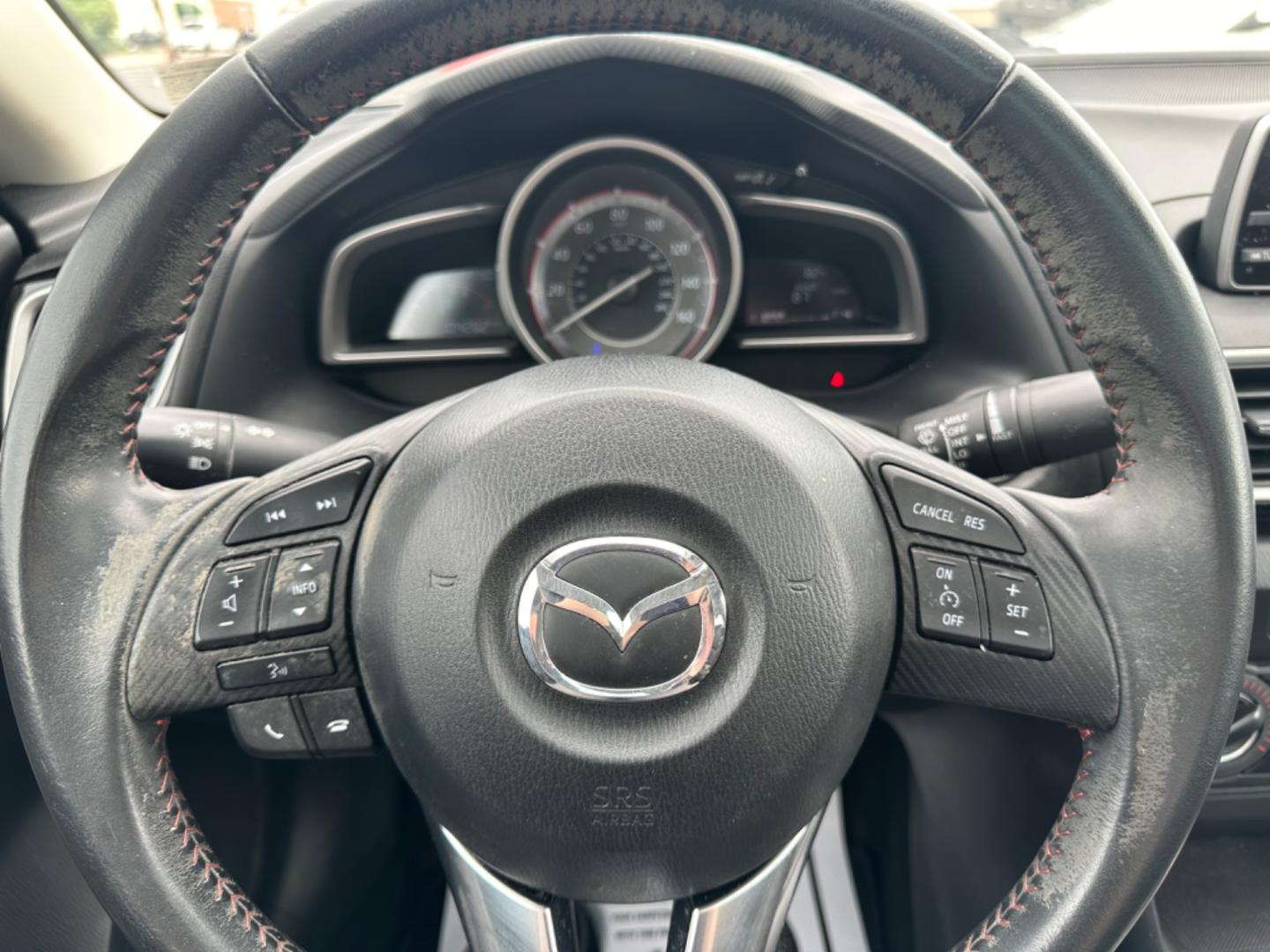 2014 WHITE Mazda MAZDA3 i Touring AT 4-Door (JM1BM1V76E1) with an 2.0L L4 DOHC 16V engine, 6-Speed Automatic transmission, located at 1254 Manheim Pike, Lancaster, PA, 17601, (717) 393-9133, 40.062870, -76.323273 - Photo#11